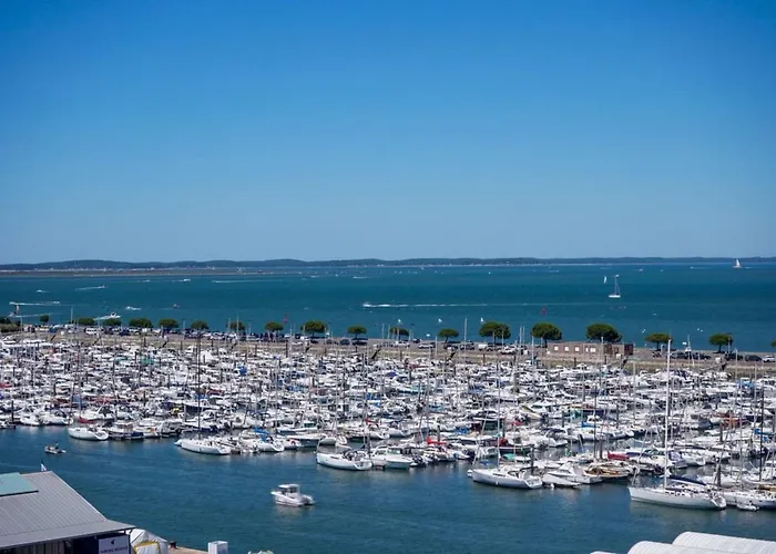 Flat In The Port Of *