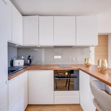 Flat In The Port Of * Arcachon