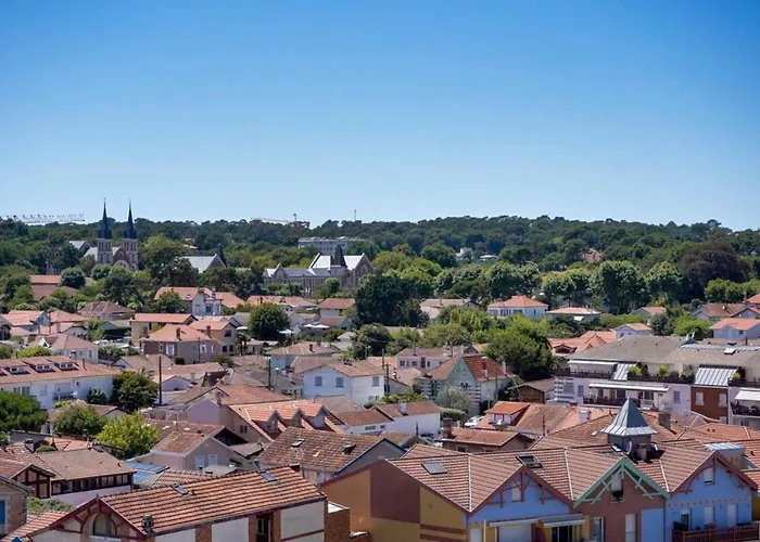 Flat In The Port Of *